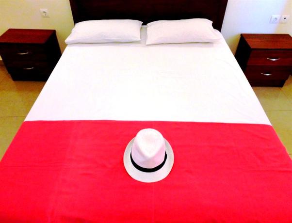 Faros Apartments