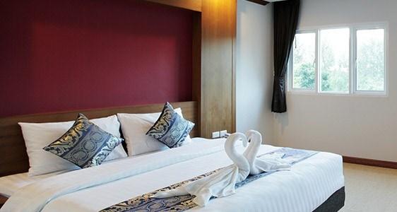 Sungthong Kamala Beach Resort
