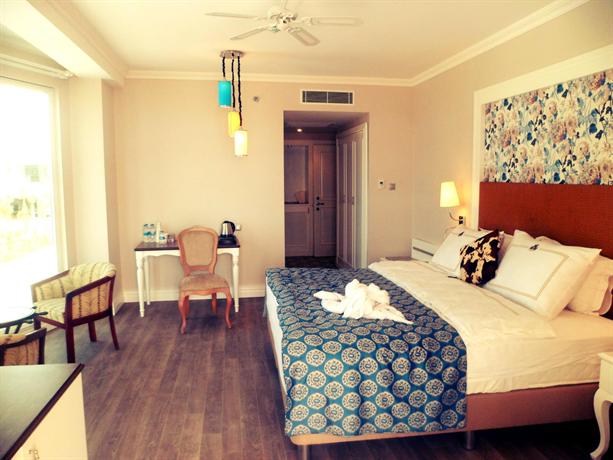 Rubi Platinum Spa Resort & Suites