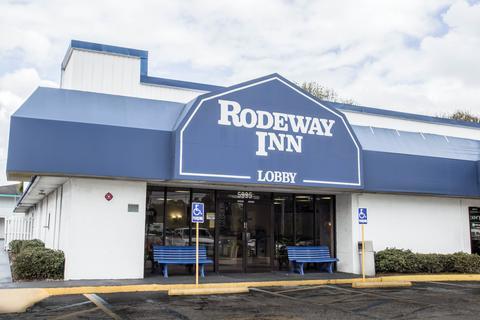 Rodeway Inn Maingate Old Town United States thumbnail
