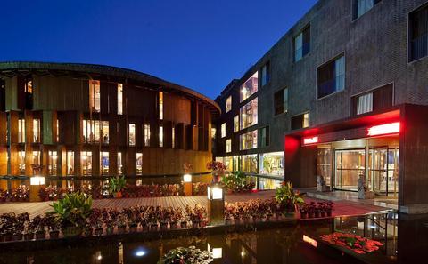 China Community Culture & Art Hotel
