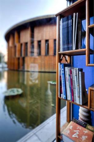 China Community Culture & Art Hotel
