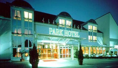 Park Hotel Ahrensburg by Centro Ahrensburger Tunneltal Germany thumbnail