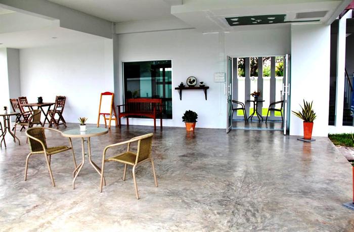The Meet Green Apartment
