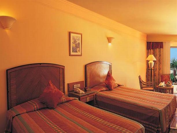 Reef Oasis Beach Resort