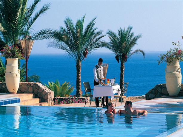 Reef Oasis Beach Resort