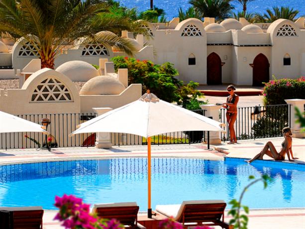 Reef Oasis Beach Resort