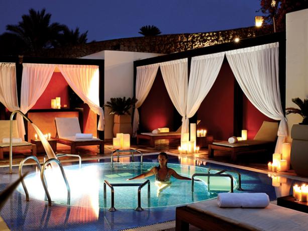 Reef Oasis Beach Resort