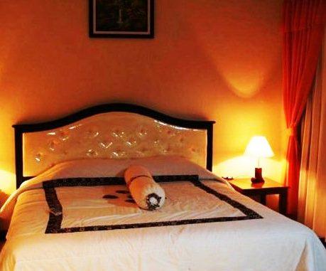 OYO 804 Ndalem Maharani Residence