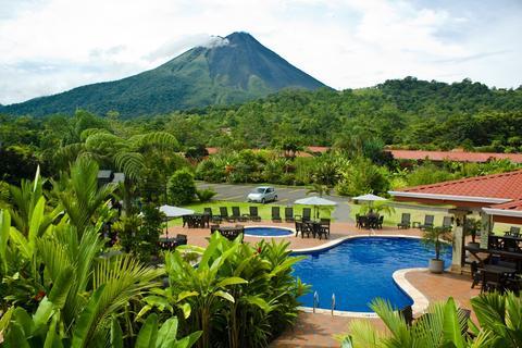 Volcano Lodge & Springs - dream vacation