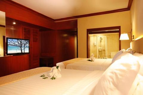 Phuket Graceland Resort & Spa SHA Plus+