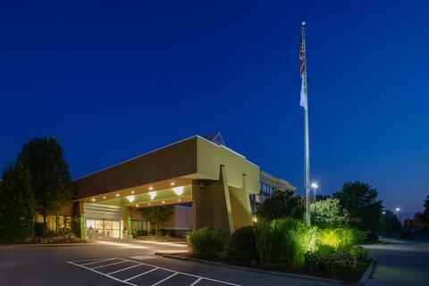 Holiday Inn Harrisburg I-81