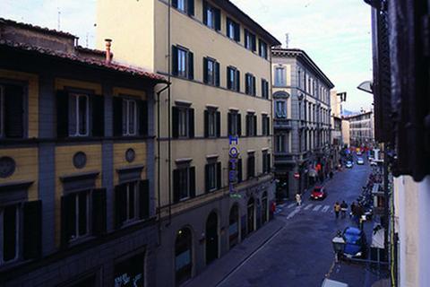 Hotel Sempione Florence Piazza della Santissima Annunziata Italy thumbnail