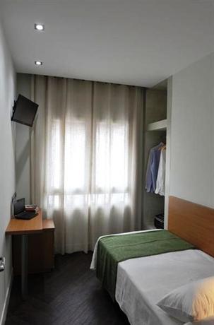 Gaudint Barcelona Suites