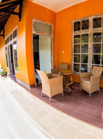 Rumah Frangipani
