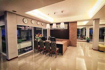 Golden Jade Suvarnabhumi Hotel