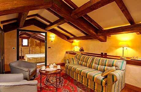 Art Hotel Commercianti