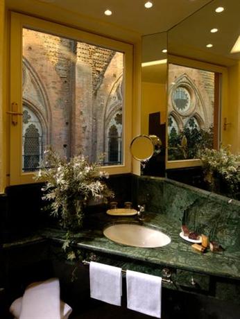 Art Hotel Commercianti