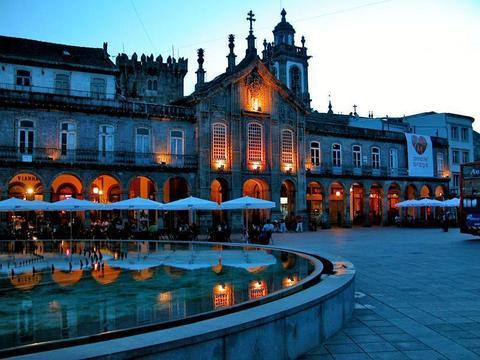 Golden Tulip Braga Hotel & Spa - Falperra Braga District Portugal thumbnail
