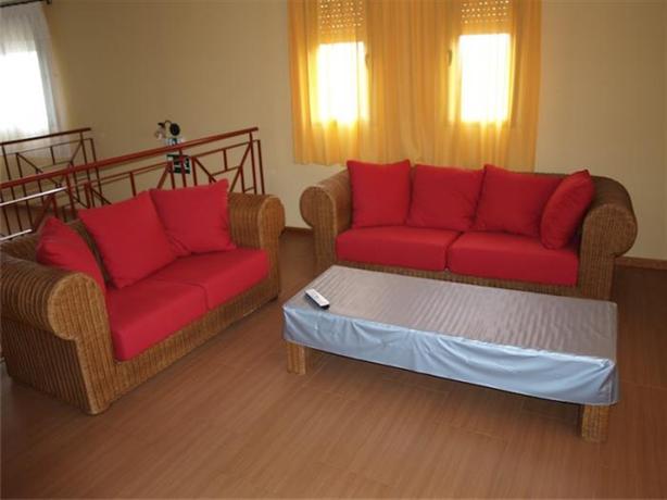 Apartamentos Rurales Romero