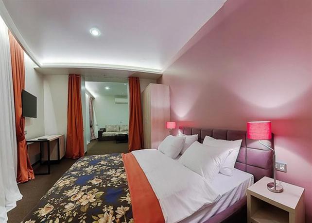 Mini-hotel People