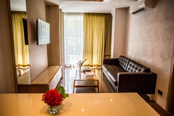 Balcony Seaside Serviced Apartments