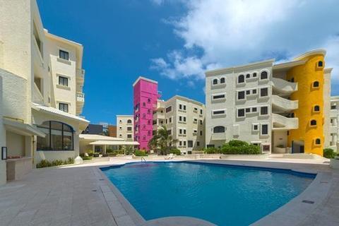 Hotel NYX Cancun La Isla Shopping Village Mexico thumbnail