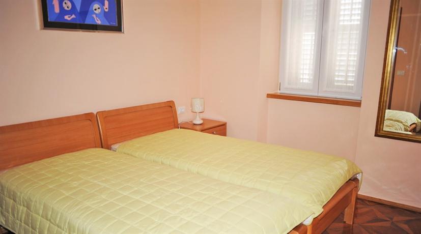 Apartments Casa Menis