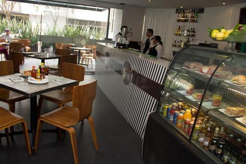 Hotel El Ejecutivo by Reforma Avenue