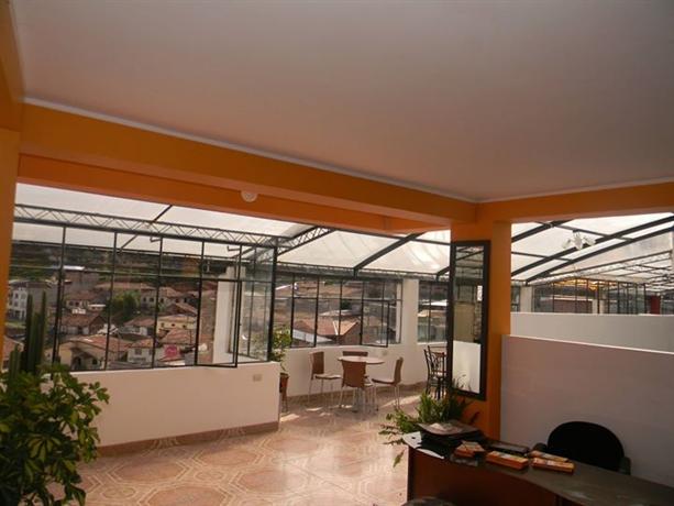 Cuscopackers Hostels