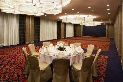 Sheraton Poznan Hotel