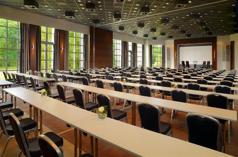 Crowne Plaza Frankfurt Congress Hotel