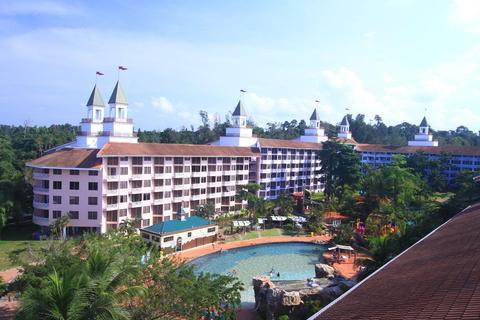 Lotus Desaru Beach Resort & Spa