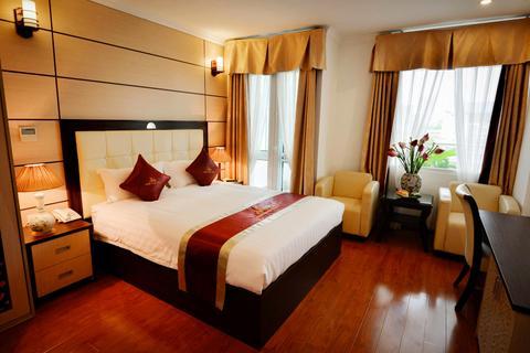 Golden Cyclo Premier Hotel Powered by Fave