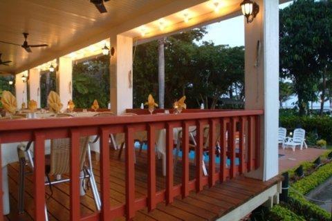 Bedarra Beach Inn