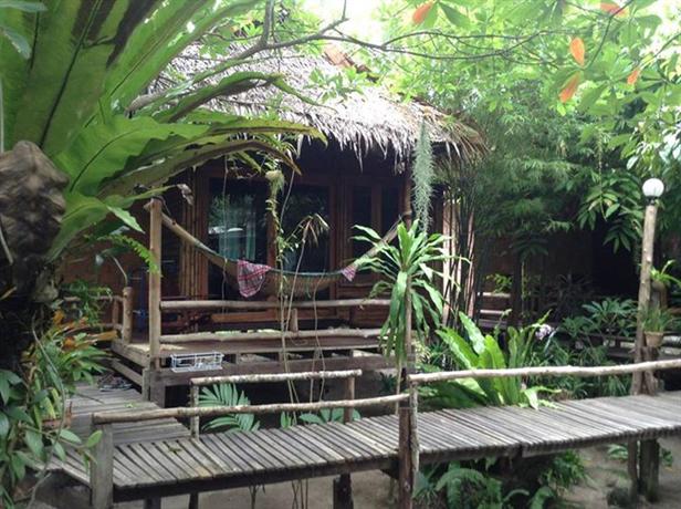 Floresta Bungalow and Restaurant