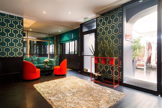 Hotel Monceau Elysees