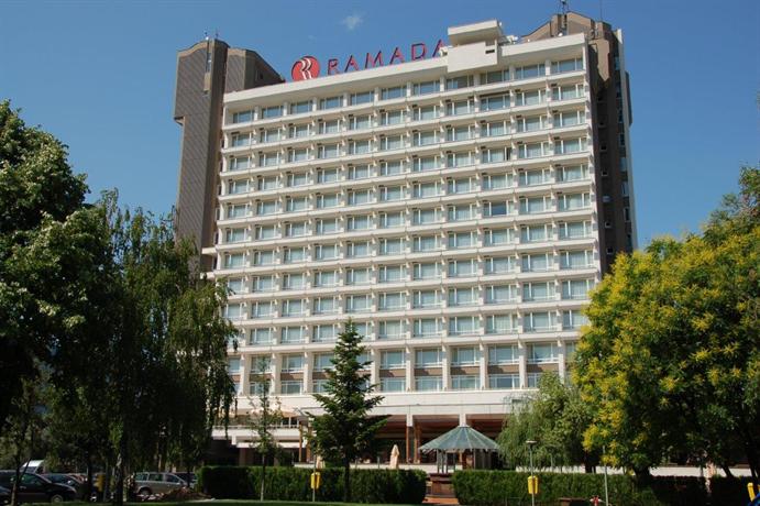 Ramada Parc Hotel Romania Romania thumbnail