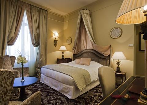 Chateau Hotel Grand Barrail