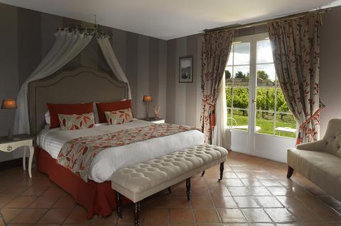 Chateau Hotel Grand Barrail