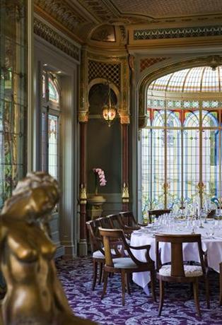 Chateau Hotel Grand Barrail