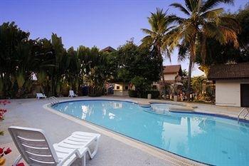 Neil Tara Resortel
