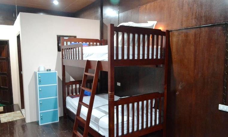 CatZ Rasta Hostel
