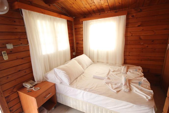 Mavibeyaz Hotel&Beach Club