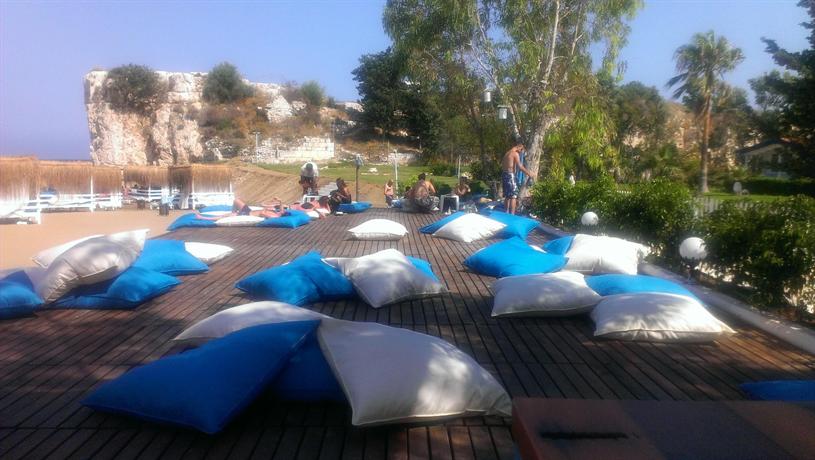 Mavibeyaz Hotel&Beach Club