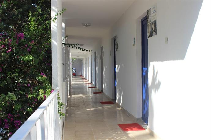 Mavibeyaz Hotel&Beach Club