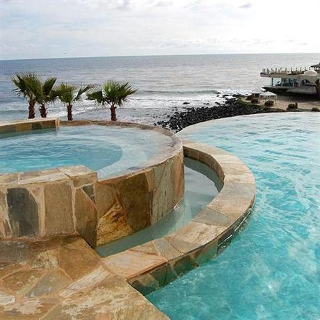 Las Olas Resort & Spa