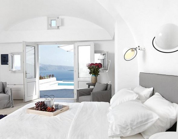 Santorini Secret Suites & Spa