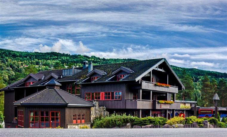 Hunderfossen Hotell & Resort