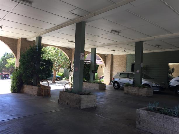 Tollgate Motel